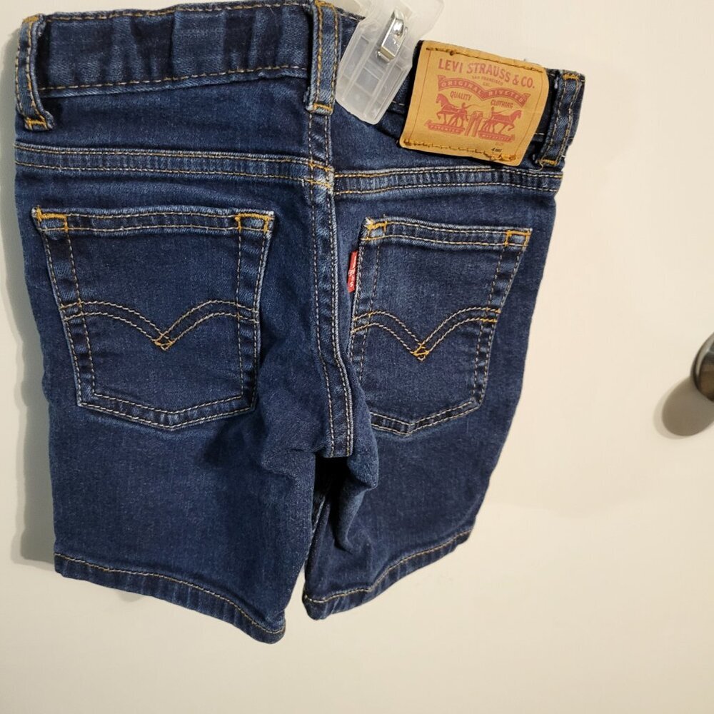 NWOT BOYS LEVIS 502 JEAN SHORTS SZ 4REG - Picture 5 of 7